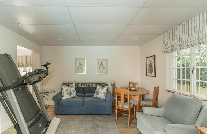 5 Bedroom Property for Sale in Kenilworth Upper Western Cape